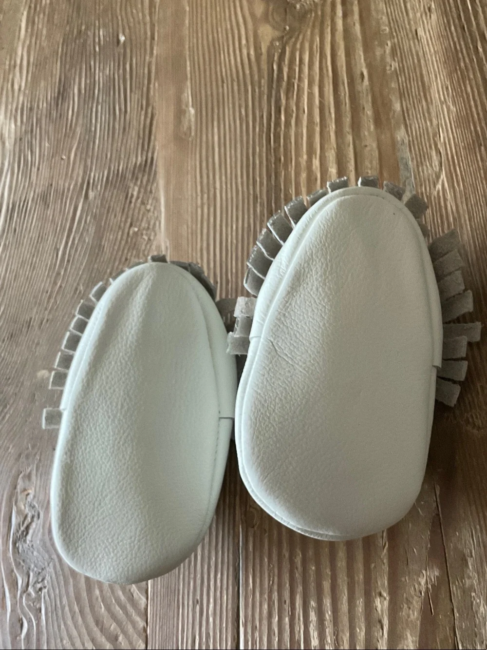 Freshly Picked Bella off White Leather Fringe Baby Moccasins